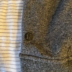 Lululemon grey pullover (with pockets!!)